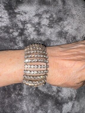 Vintage Clear Prong Set Crystal Multi-Row Bracelet - Silvertone Nice Dress Up